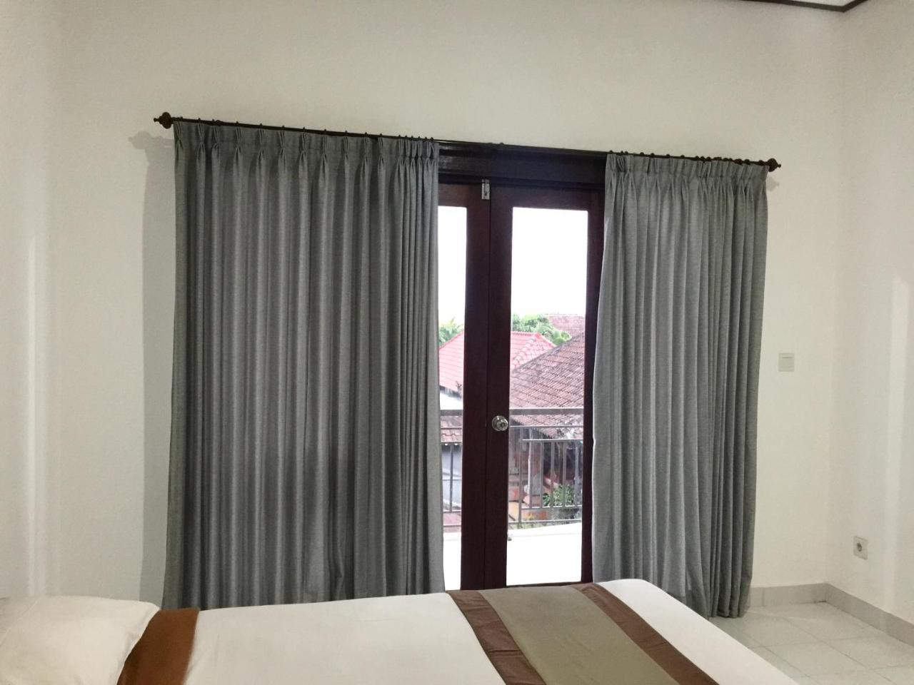 Taman Ratih Guest House Canggu Exterior foto